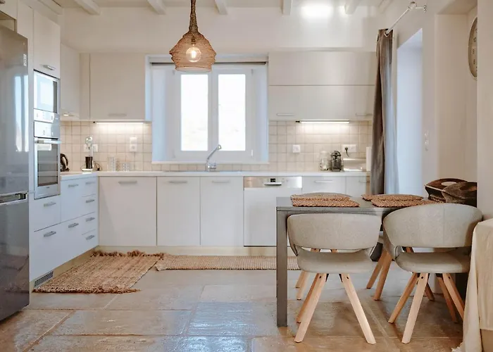 Apartment Luxury House With Great View At Sea And Despotiko